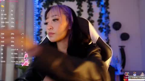 Victoria  online show from December 22, 9:07 pm