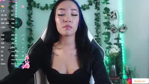 Victoria  online show from October 21, 1:42 am