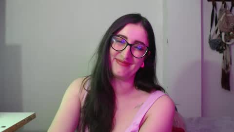 Victoria online show from March 10, 9:30 pm