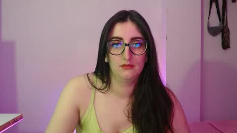 Victoria online show from January 31, 9:02 pm