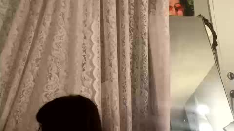 viennavisabelle online show from October 11, 4:50 am