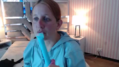 Violeta online show from February 2, 8:41 pm