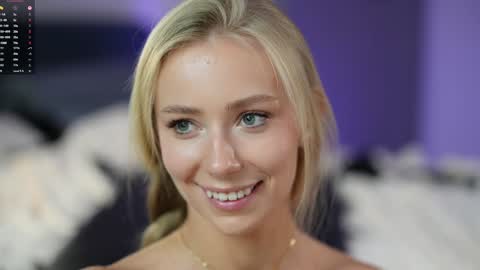 vika54784 online show from September 27, 7:04 am