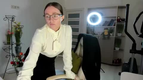 Ukrainian-woman online show from January 18, 2:02 pm