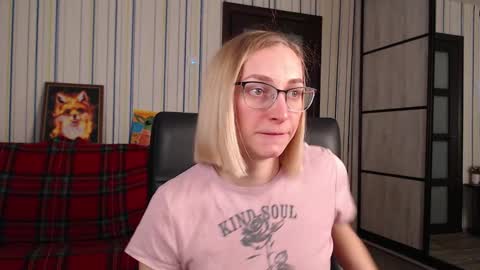 Vika online show from December 17, 2:32 pm