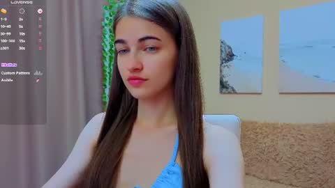 vikiberry online show from July 23, 10:01 am