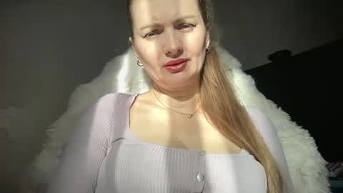 Funny  girl online show from February 9, 12:18 pm