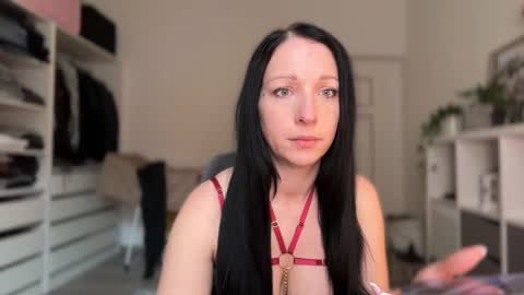 Vio online show from February 22, 9:54 am