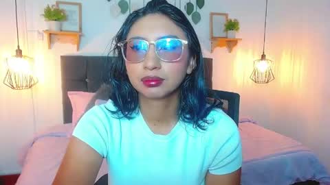 V I O L E T  online show from April 24, 2:09 pm