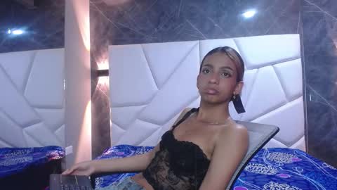 Violet online show from March 7, 2:57 pm