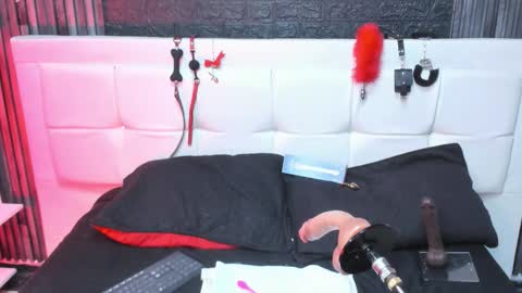 Violet online show from January 18, 5:31 pm