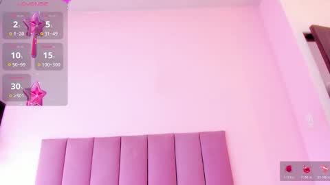 violet online show from October 30, 2:51 pm