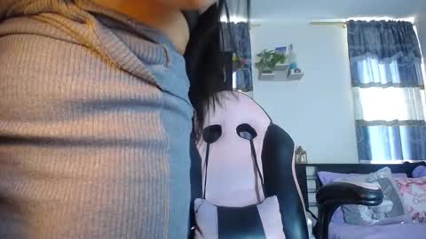 violeta.. online show from November 30, 4:22 pm