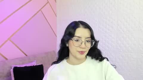     online show from September 18, 9:24 pm