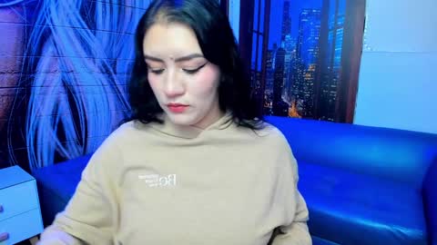     online show from February 7, 9:15 pm