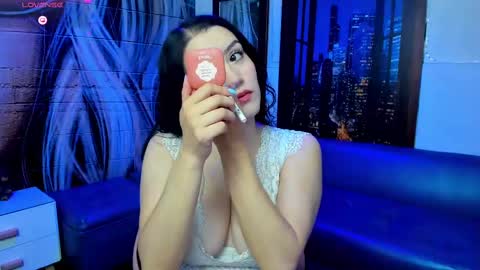     online show from February 18, 9:09 pm