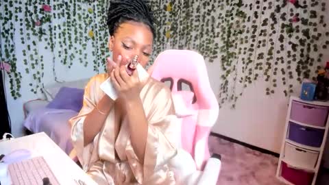 Violeta online show from November 11, 4:59 pm