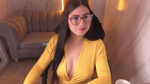 violeta_tf online show from February 21, 1:56 pm
