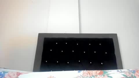 VioletaDums online show from October 3, 3:55 am