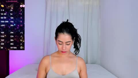 Violeta online show from March 8, 12:20 pm