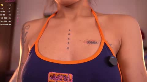 violeth___ online show from January 9, 1:26 pm