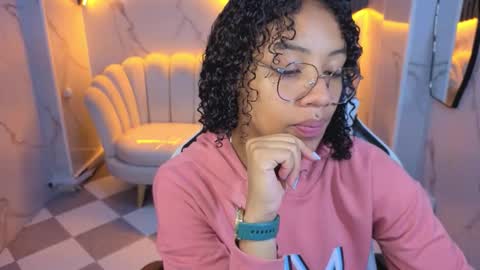 violeth_b online show from February 17, 12:48 pm