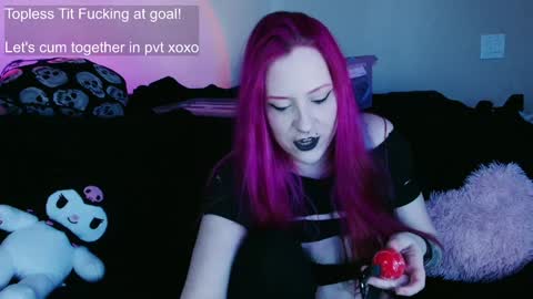 Violet October online show from January 24, 8:22 pm