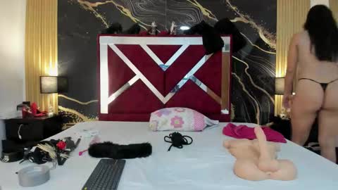 Violet Rose online show from November 23, 10:55 pm