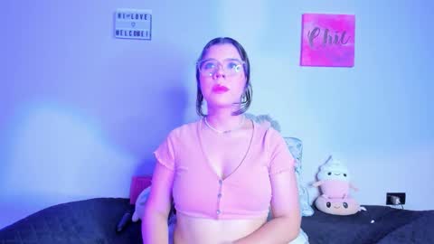 violeta online show from March 9, 4:04 am