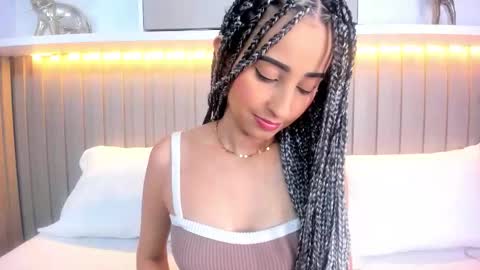 Violett  online show from October 24, 8:38 pm