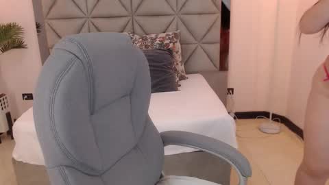 Violetta online show from November 12, 5:16 am