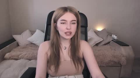 ViolettaOtis online show from March 9, 11:36 am