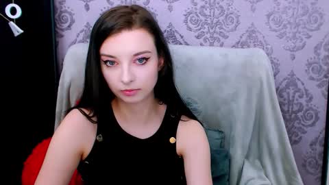 VirginLuna online show from March 3, 8:59 pm