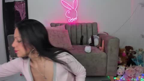 Jane  online show from November 3, 6:28 am