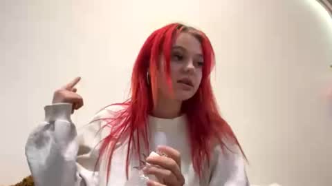 Aurora online show from March 14, 1:12 pm