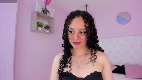 Vivi online show from November 19, 3:28 am