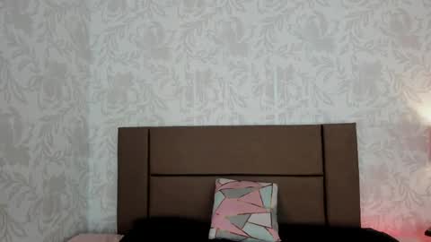 Vivi online show from June 7, 3:35 am