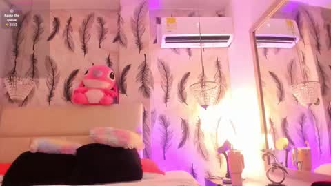 Viviana  online show from October 18, 11:50 pm