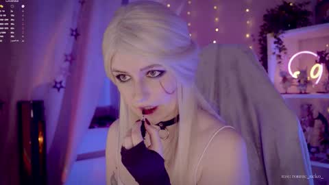 vronnier online show from September 21, 5:33 pm