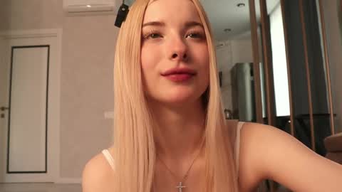 Nana online show from March 27, 5:09 am