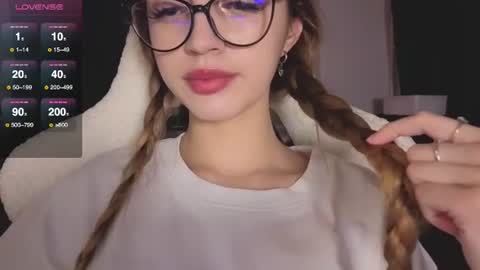 Alice  Before pvt write to me in PM  online show from June 13, 9:56 pm