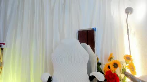 Wanda online show from April 19, 6:10 pm