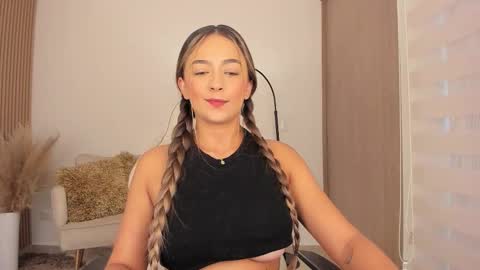 Wanda online show from November 18, 11:11 am