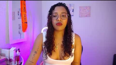 EMILY online show from February 13, 9:33 am