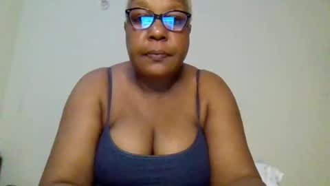 weaverbird25 online show from April 15, 9:48 pm