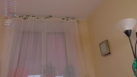  moon  online show from December 22, 9:23 am