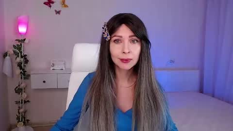 Wendi Foster online show from March 3, 6:53 pm