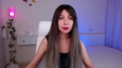 Wendi Foster online show from March 6, 7:21 pm