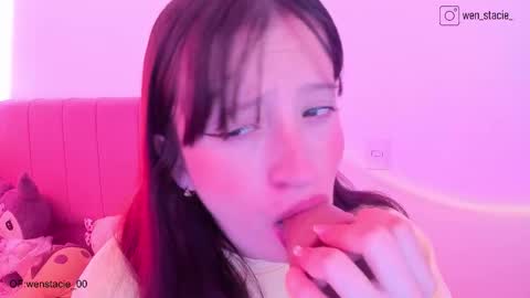 Wenstacie INDEPENDENT MODEL online show from October 25, 5:42 pm