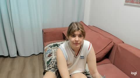   online show from January 24, 10:11 am